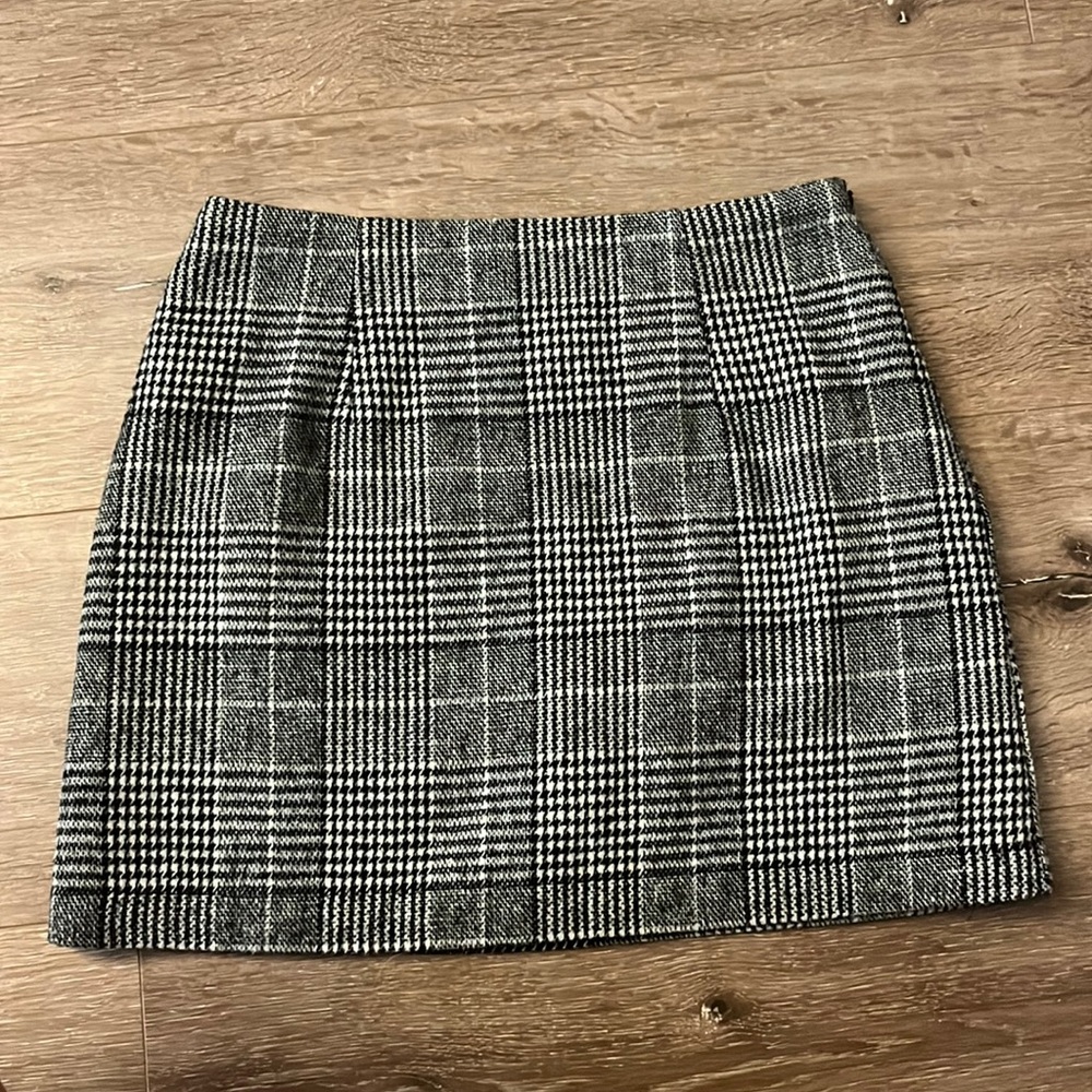 Plaid mini skirt